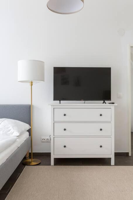 Appartement Free Parking I 500 Mbit Wifi I Kingsize Bed à Vienne Extérieur photo