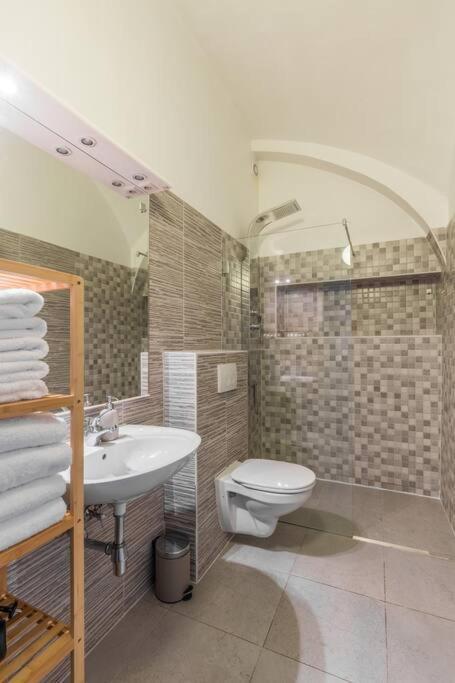 Appartement Free Parking I 500 Mbit Wifi I Kingsize Bed à Vienne Extérieur photo